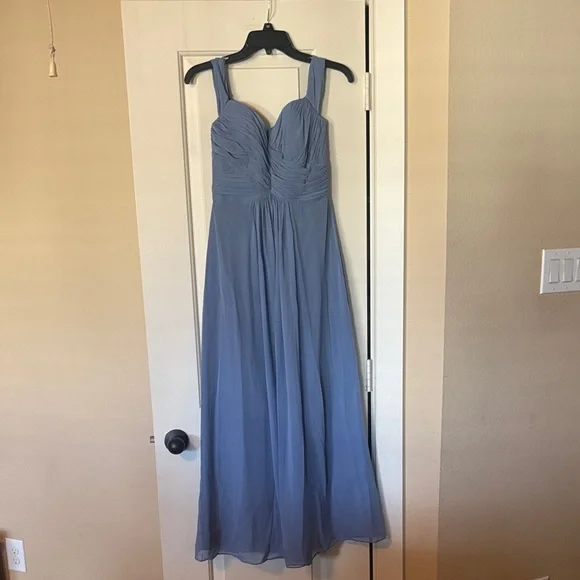 Dessy Collection sweeheart Gown in Soft periwinkle Blue 2 - Picture 1 of 7